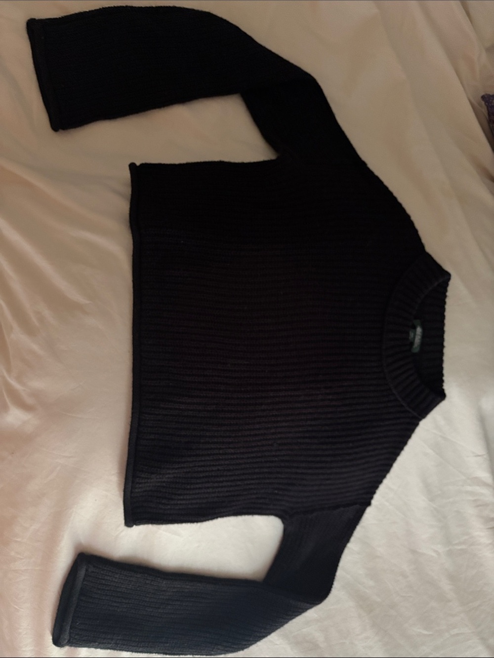 Women’s Black Ribbed Cropped Crewneck Sweater